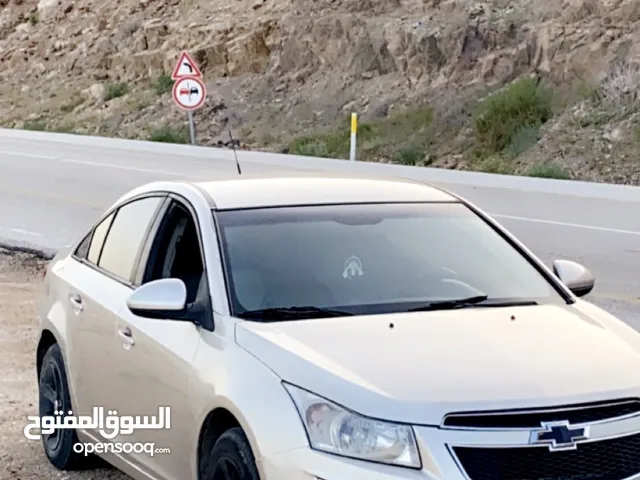 Used Chevrolet Cruze in Jerash