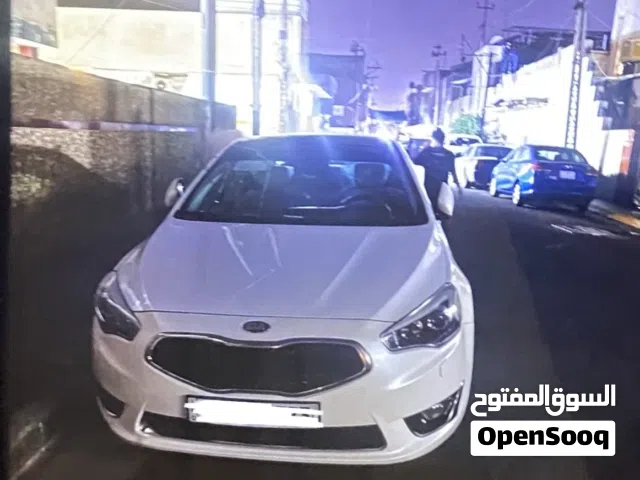 2014 كيا كادينزا Limited