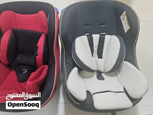 junior baby car seat good condition urgent sale 2 car seat 20 riyal only