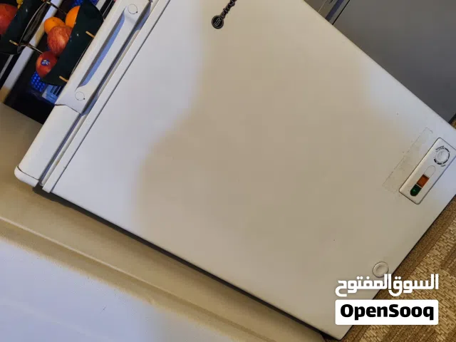 مجمده وبراد وكرسي اطفال