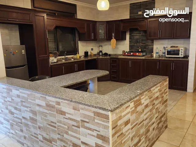 165 m2 3 Bedrooms Apartments for Rent in Amman Al Bnayyat