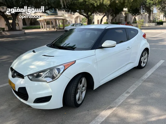 Hyundai Veloster 2015 lady driven هيونداي فيلوستر 2015 سياقة بنت