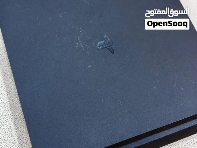 للبيع بلايستيشن 4 سليم