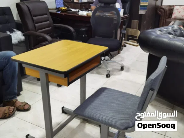 كراسي دراسيه للبيع