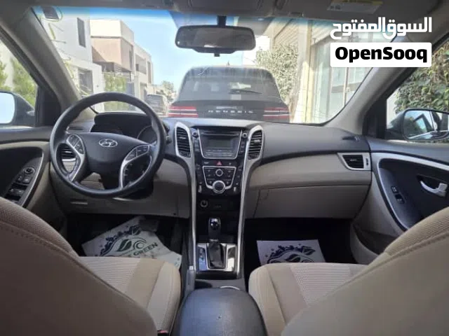 Used Hyundai Elantra in Benghazi