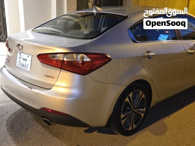 2014 كيا فورتي GT