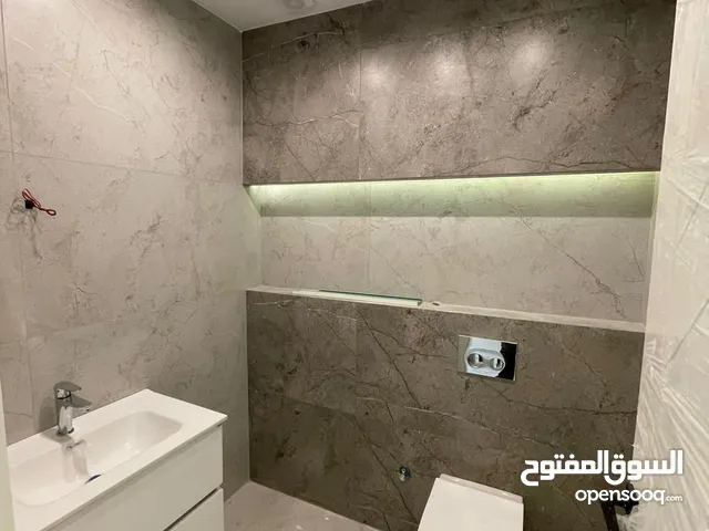 210 m2 3 Bedrooms Apartments for Rent in Amman Um El Summaq