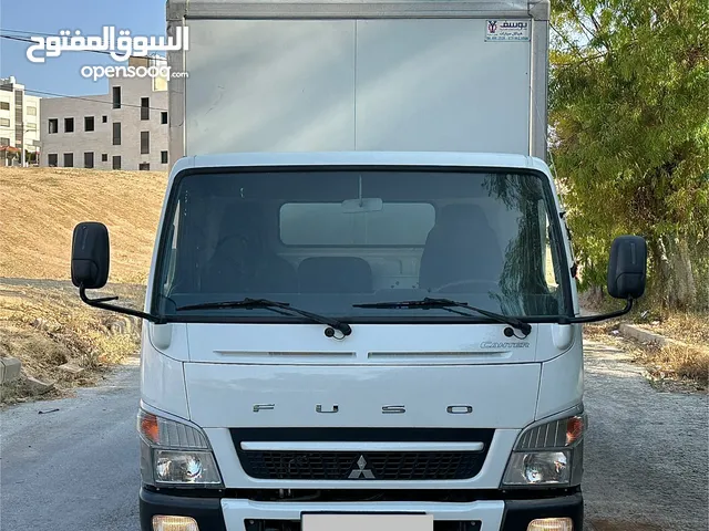 ميتسوبيشي كإنتر 2023 حافظه لون ابيض فحص كامل كرت ابيض ممشى قليل وكاله بمعنى الكلمه