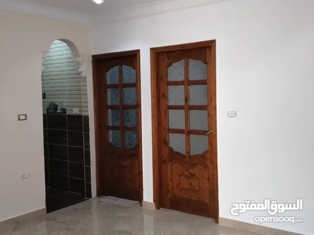 75 m2 2 Bedrooms Apartments for Rent in Qalubia Shubra al-Khaimah