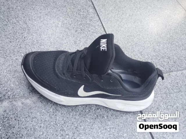 42 Sport Shoes in Manama