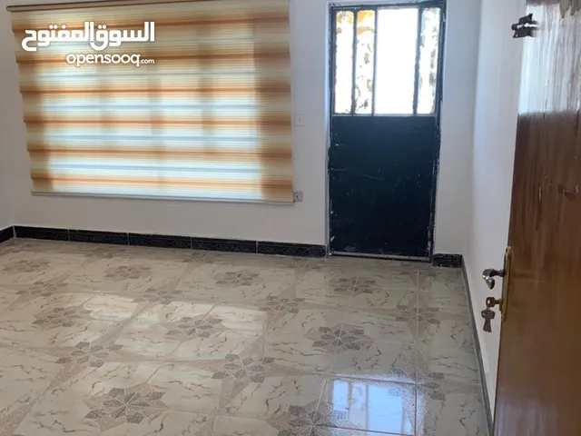 150 m2 3 Bedrooms Apartments for Rent in Basra Baradi'yah