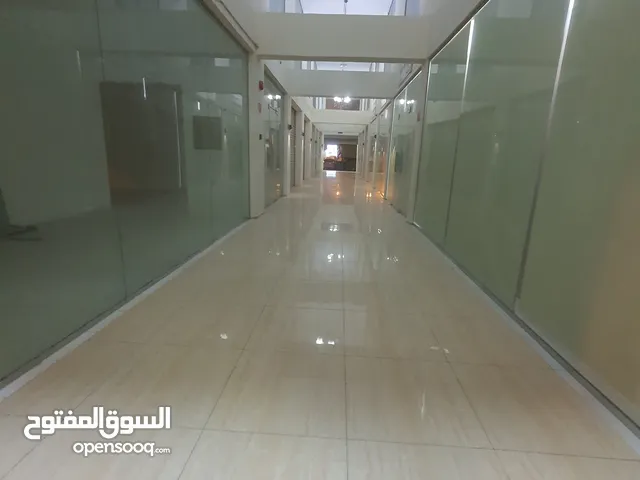 للايجار محل في الوسطي موقع استراتيجي
