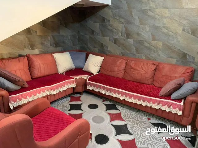 دار موثث للايجار في الحارثية