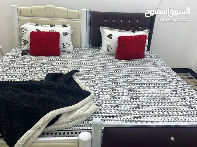 للبيع اغراض بيت مستعمله نظيفه جداً استعمال قليل