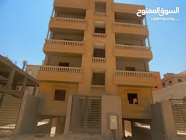450 m2 3 Bedrooms Townhouse for Sale in Giza 6th of October