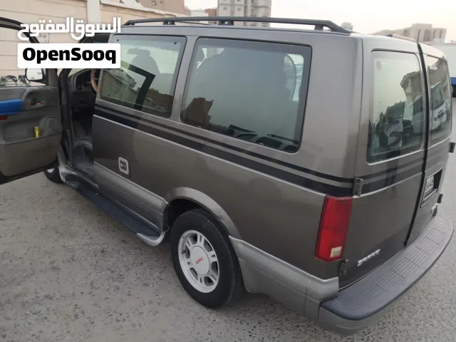 2004 جي إم سي سافانا
