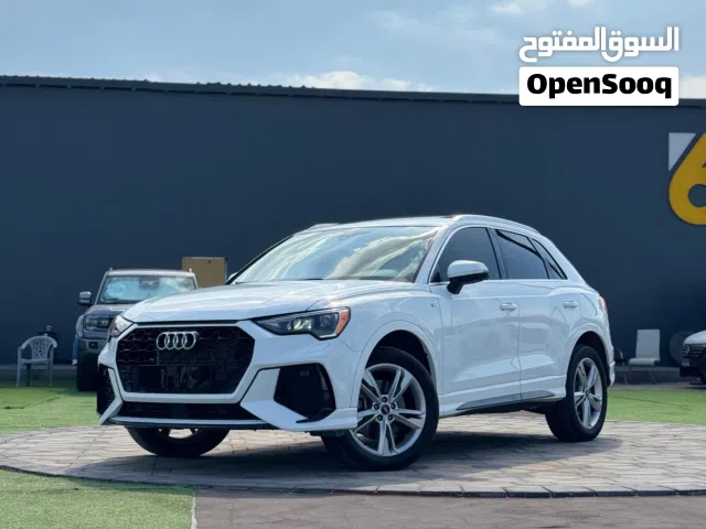2022 أودي Q3 Standard