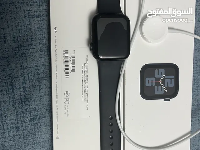 44 Apple Watch SE 2024