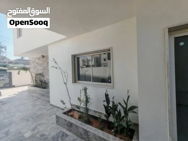750 m2 More than 6 bedrooms Villa for Sale in Tripoli Al-Sabaa