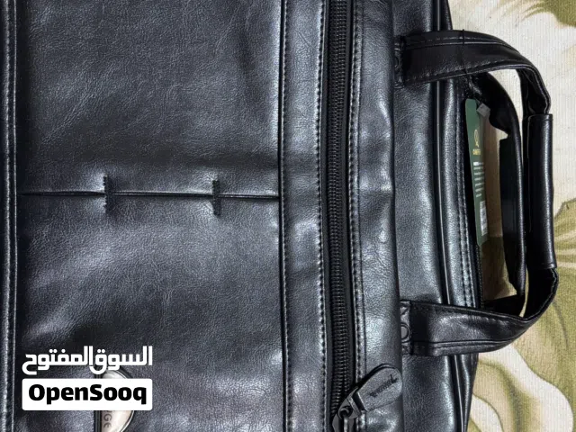 جنطه لابتوب جلد طبيعي ماركه Omayge