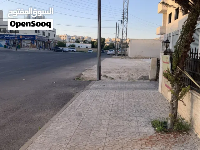 عياده - او مركز طبي - او مختبر - او  عياده اسنان   للايجار في البنيات