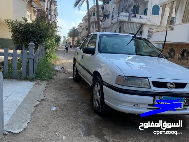 Used Opel Vectra in Damietta