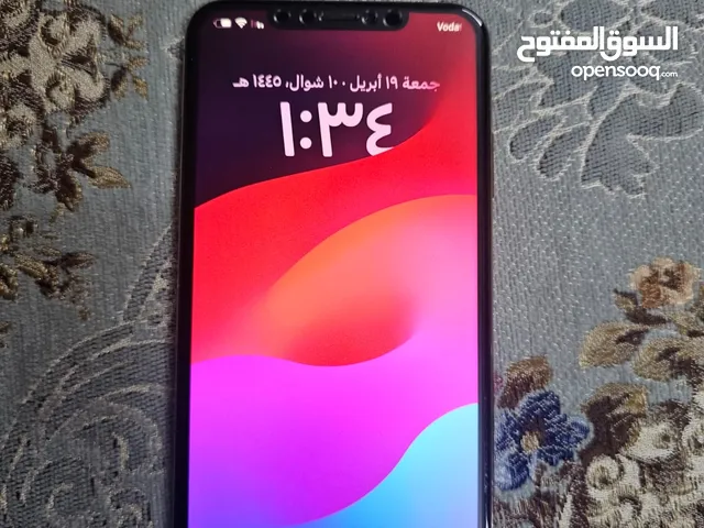 Apple iPhone XS Max Other in Al Dakhiliya
