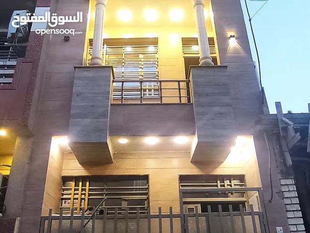 65 m2 3 Bedrooms Townhouse for Sale in Baghdad Qahira