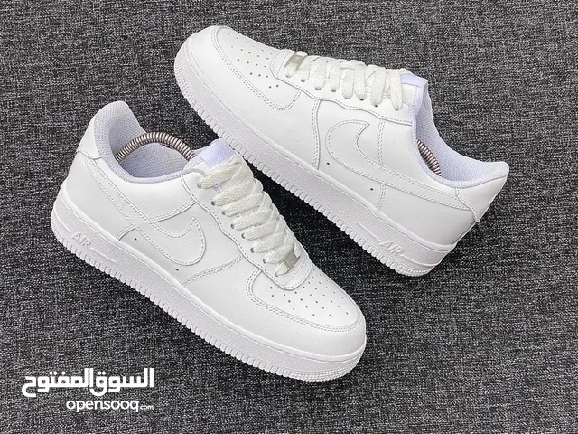 كوتشي Air-Force