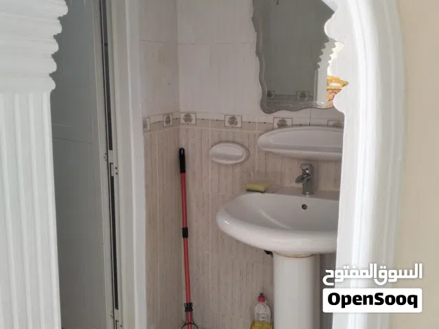 للبيع بيت في الشارقة