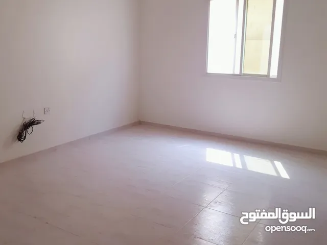 120 m2 1 Bedroom Apartments for Rent in Doha Al Duhail