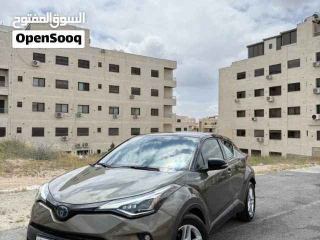 2021 Toyota C-HR LUX