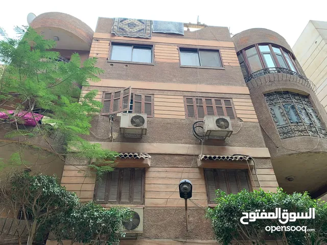 180 m2 More than 6 bedrooms Villa for Sale in Giza Faisal