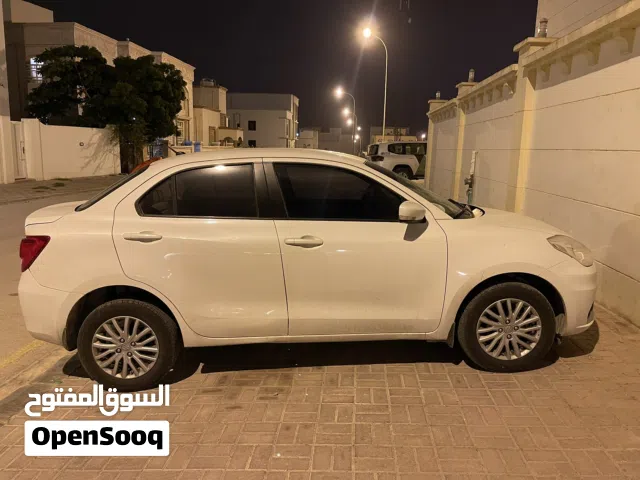 سوزوكي ديزاير موديل 2022 ابيض لؤلؤي