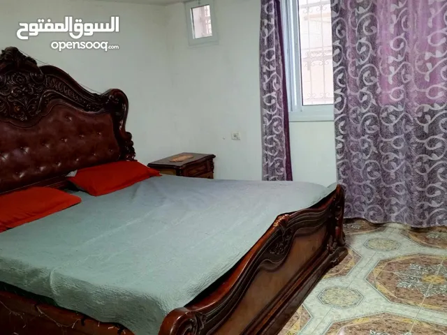 شقة للايجار مناسبة للعرسان أو لشخصان فقط