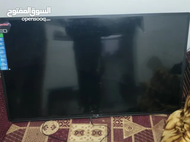 شاشه ستارسات50 بوصه   انضغطت وخربت الشاشه