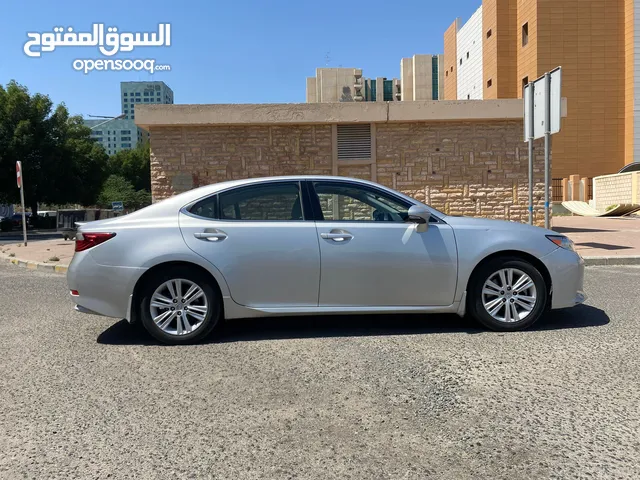 Used Lexus ES in Hawally