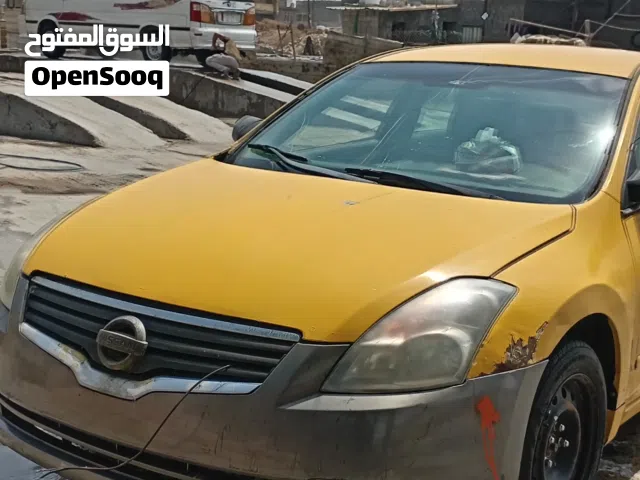 2009 نيسان التيما SV