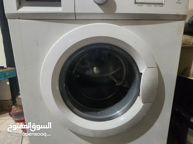 غسالة ملابس 7 كيلو بحالة ممتازة