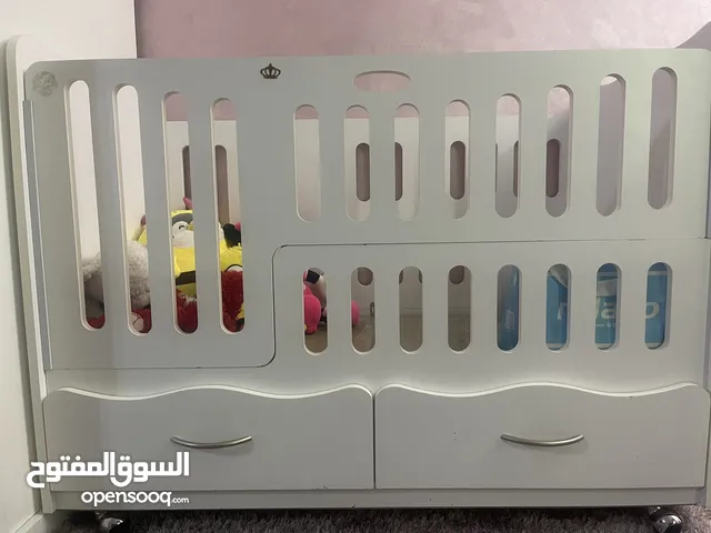 تخت بيبي بحاله الوكاله