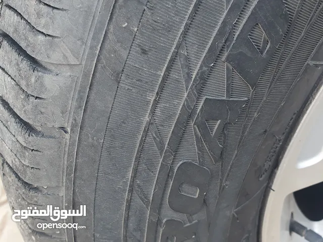 تواير 265/70/18 للبيع