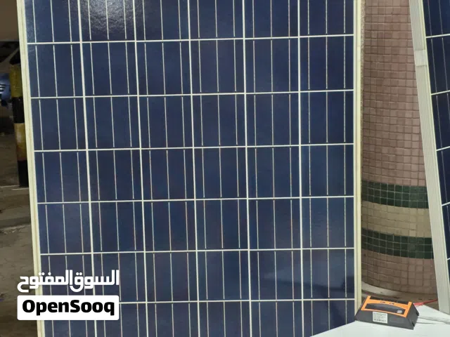لوح طاقة شمسية ألماني مع منظم شحن