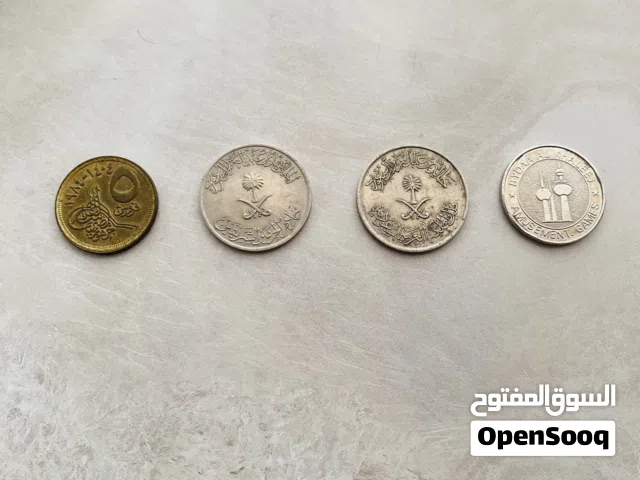 عملات خليجيه و عربيه قديمة