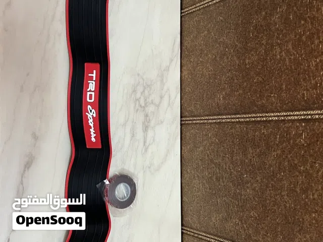 ملصق حماية أنيق للصدام الخلفي : ( كامري TRD )