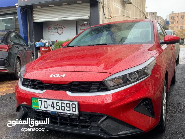 Sedan Kia in Amman