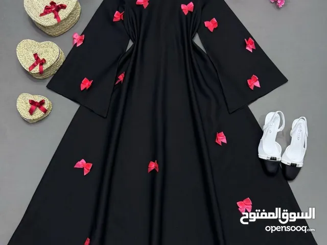 فستان فيونكة