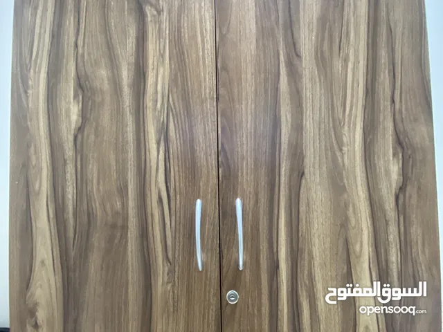 Used Wardrobe for Sale – Great Condition خزانة ملابس مستعملة للبيع – بحالة ممتازة
