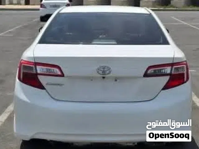 2015 تويوتا كامري GL