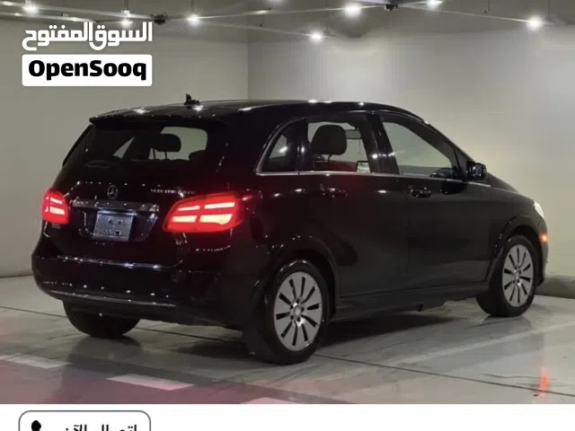 2015 مرسيدس بنز الفئة-B B 200