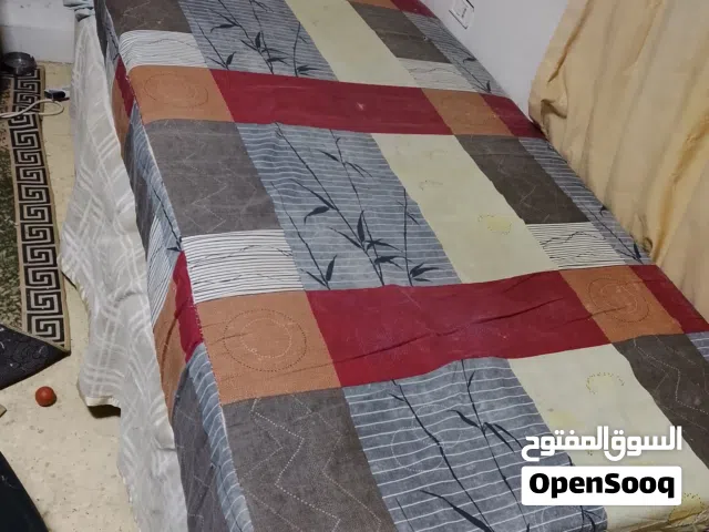 تخت خشب تقيل